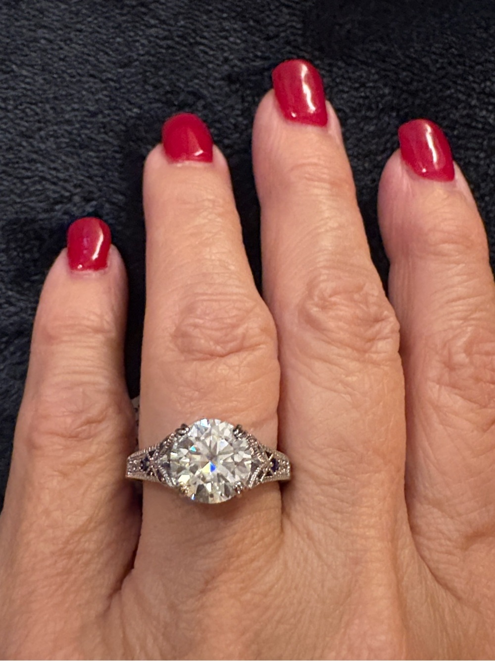 3 CARAT MOISSANITE DIAMOND RING WITH GRA SIZE 7 NWT retails $829